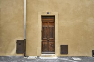 Navigating Market Entry: The Role of Due Diligence in Risk Assessment